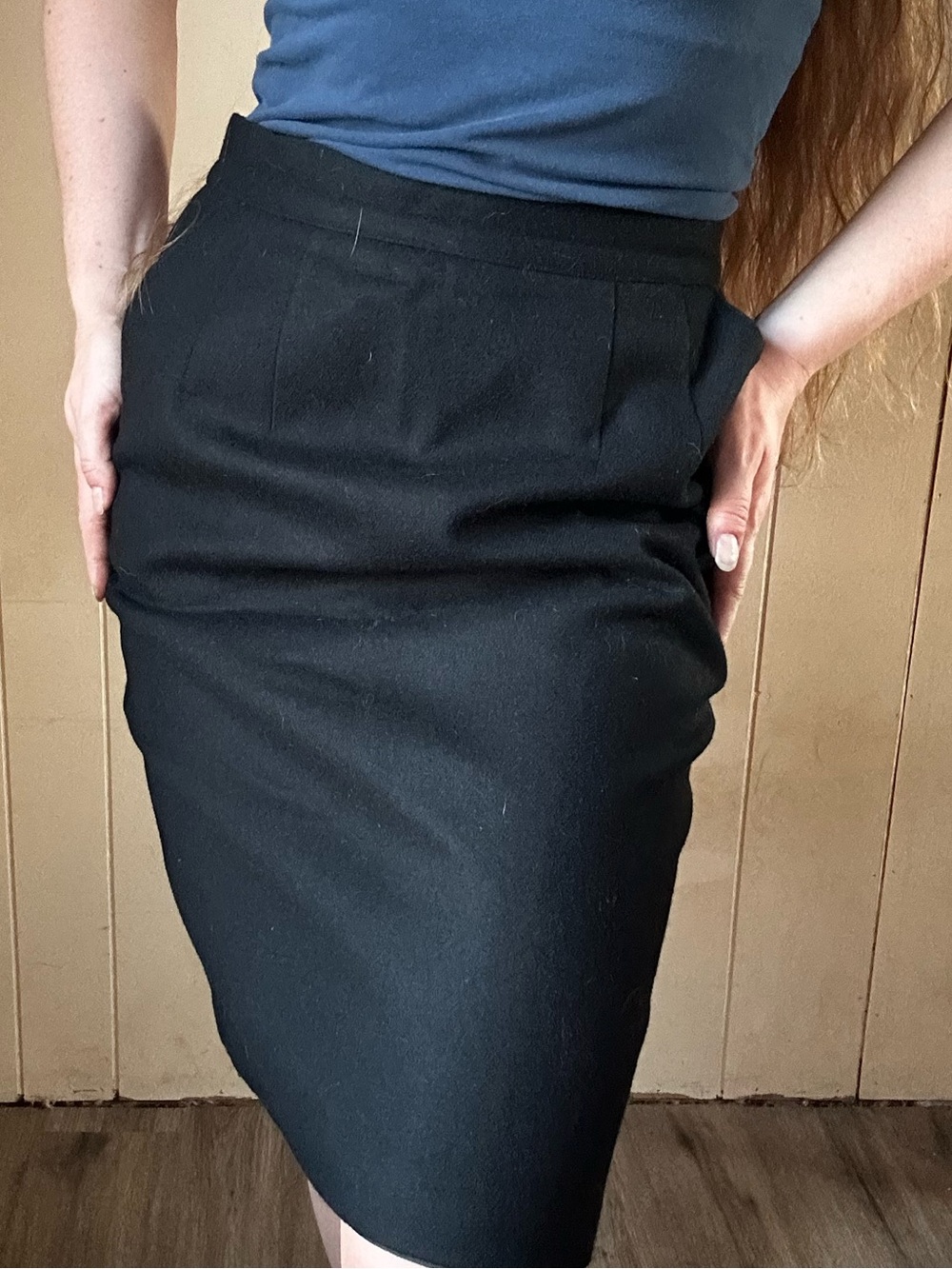 Black Wool Pencil Skirt - Sleek Women's Workwear